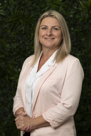 KYLIE IVES